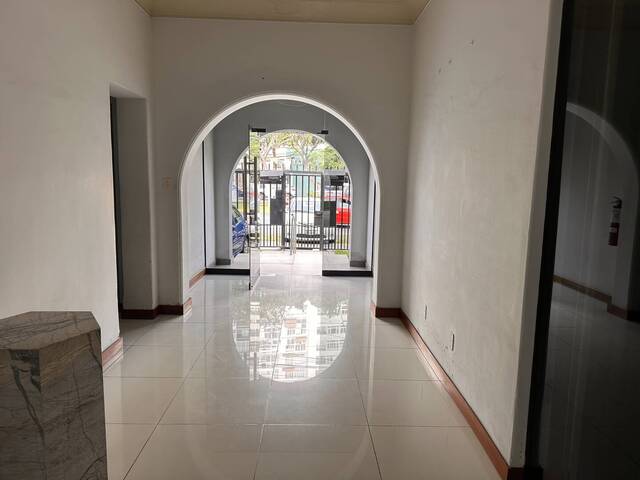 #PR-108 - Punto Comercial para Alquiler en Lima - LIM - 2