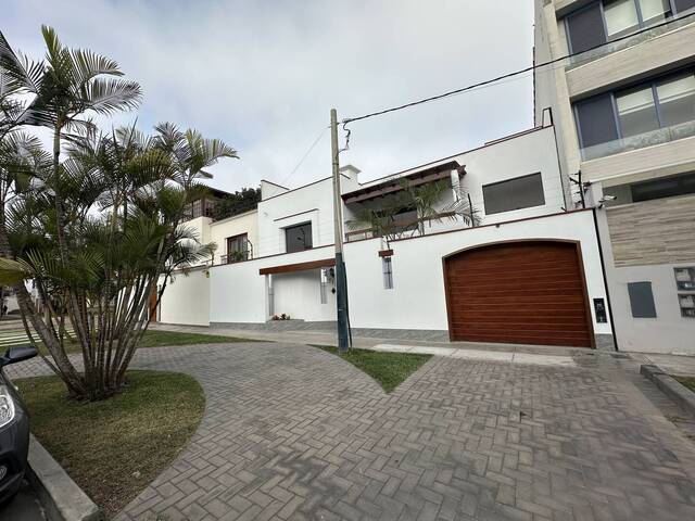 #PR-126 - Casa para Alquiler en Lima - LIM - 1