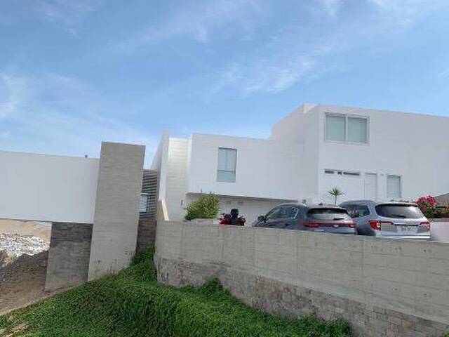 #PR-148 - Casa para Venta en San Vicente de Cañete - LIM